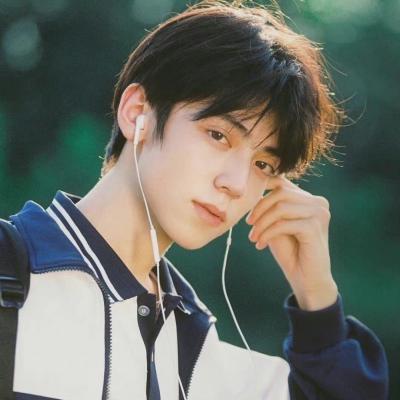 成熟男士专用抖音头像(13张)