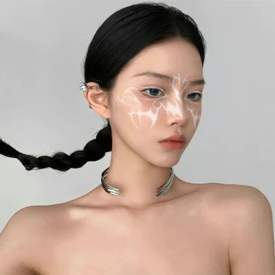 2024年最火的女生头像真人图片(优选18张)