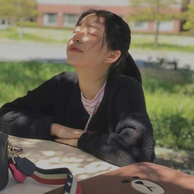 适合大人用的头像女小清新(共12张)