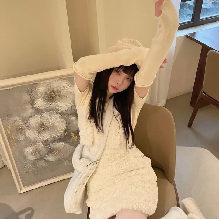 适合大人用的头像女小清新(共12张)