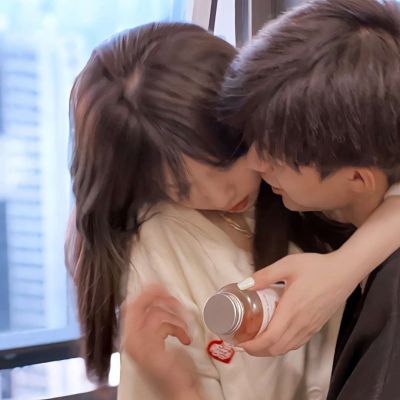 情侣头像一左一右配对真人霸气(12张)