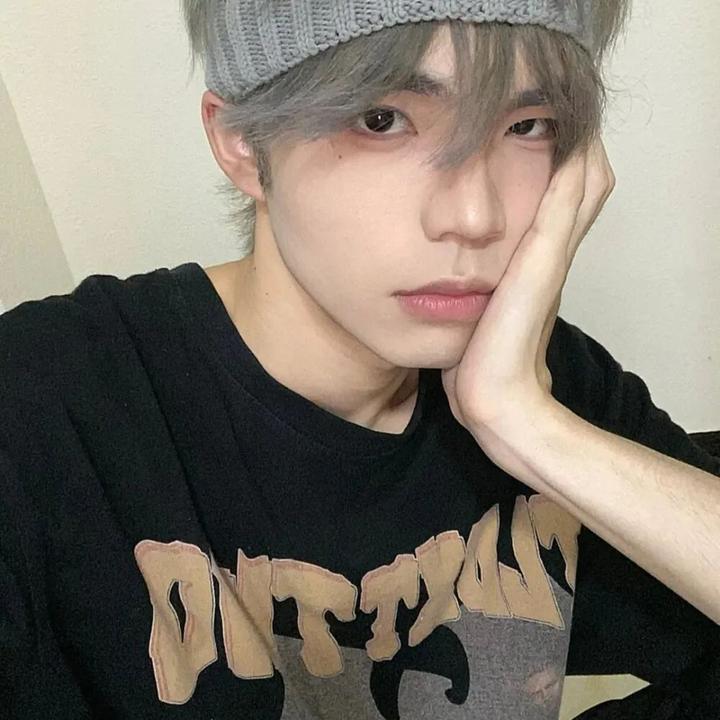 让人记忆深刻的微信头像男(共12张)