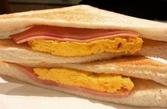 发早餐到朋友圈的说说