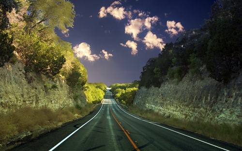 夜晚抬头看天空的说说