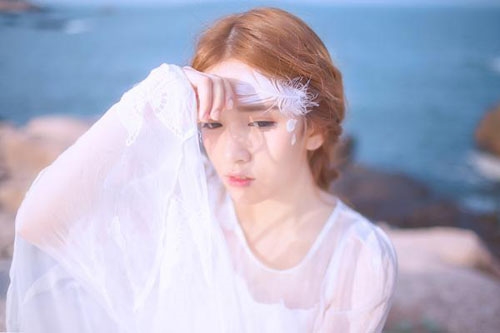 抬头仰望天空的说说