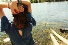 当代女人不易做的经典说说