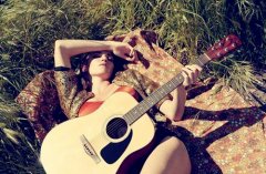 我是不是太傻了太天真的说说