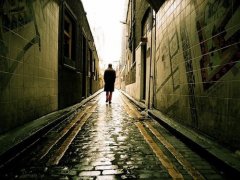 窗外下雨的说说大全伤感