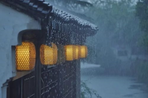 听雨声唯美句子(精选65句)