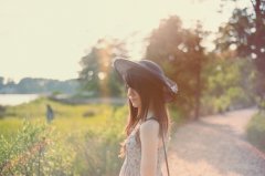 在路边的伤感说说(精选89句)