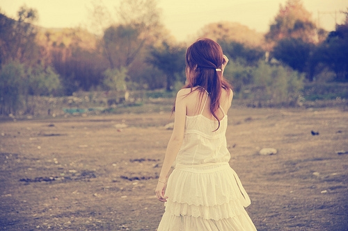 朋友圈说说简单句子(汇总76句)