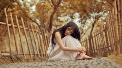 有内涵的感情句子说说心情(汇总66句)