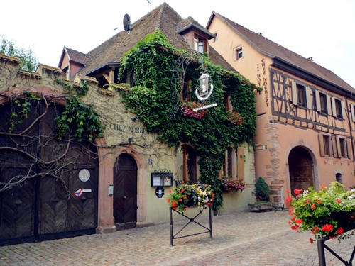 下雪了发个朋友圈句子(90句) 下雪了发个朋友圈句子(90句)