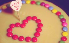 形容爱情甜蜜的短句(汇总80句)