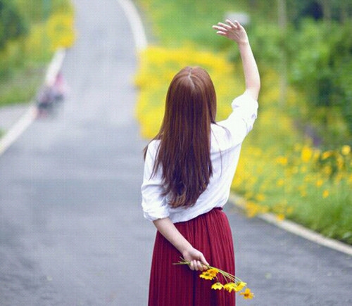 成熟女人优雅涵养短句(必备33句)