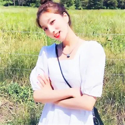 2023新款女生头像潮(精选44张)