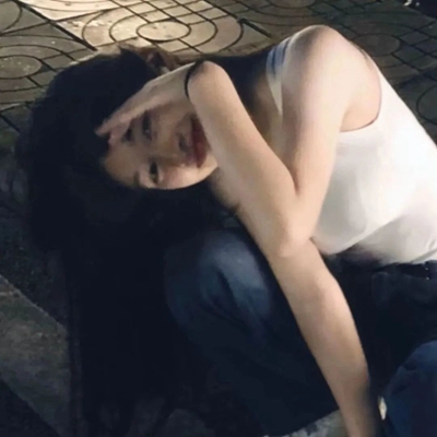 2023新款女生头像潮(精选44张)