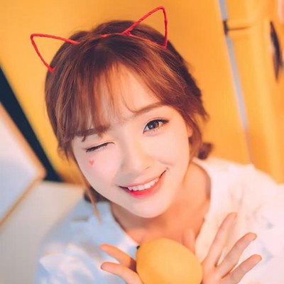 2023新款女生头像潮(精选44张)