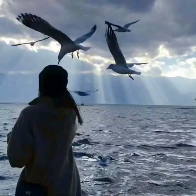 2023年最火的头像女(30张)