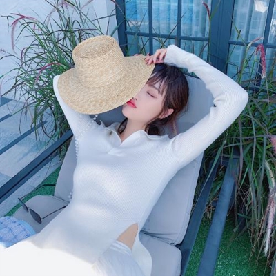 2023年微信头像女性感(优选44张)