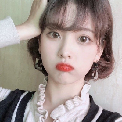 高贵优雅气质的闺蜜头像(24张)