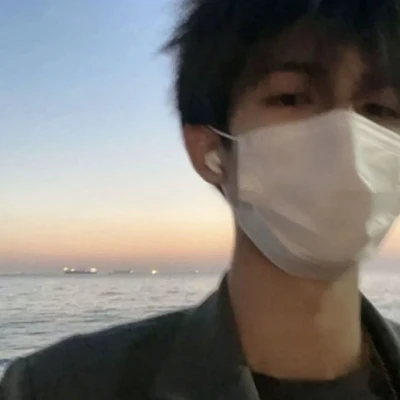 高级感满满的男生头像(优选26张)