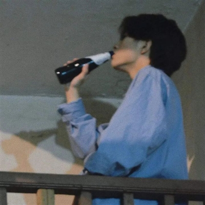 意境简洁男生扣扣头像(25张)