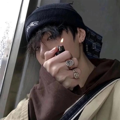 意境简洁男生扣扣头像(25张)
