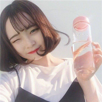 时尚漂亮女生陌陌头像(优选33张)