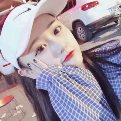 时尚漂亮女生陌陌头像(优选33张)