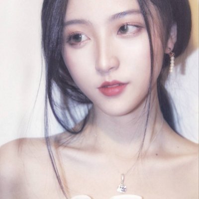 时尚漂亮女生陌陌头像(优选33张)