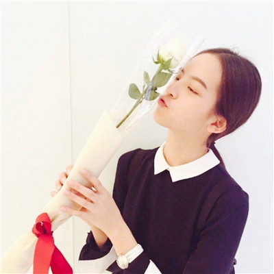 时尚漂亮女生陌陌头像(优选33张)