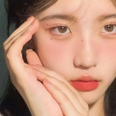 简单又很好看的气质女头(精选30张)