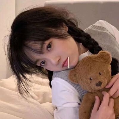 微信头像女2023最火爆小清新图片(36张)