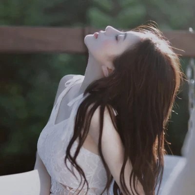 2023忧郁伤感美女头像高清图片(精选46张)