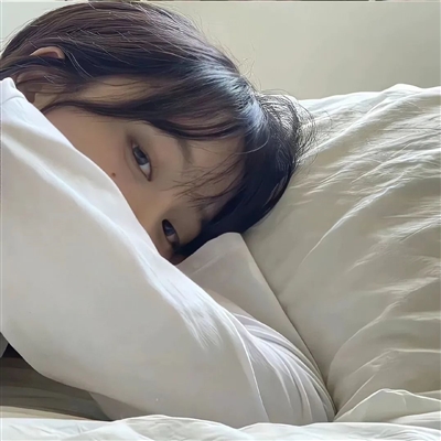 2023忧郁伤感美女头像高清图片(精选46张)