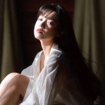 2023忧郁伤感美女头像高清图片(精选46张)