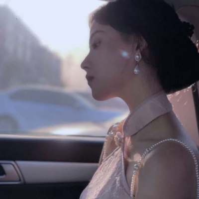 2023忧郁伤感美女头像高清图片(精选46张)