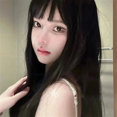 高清开心活泼的女生头像图片(共28张)