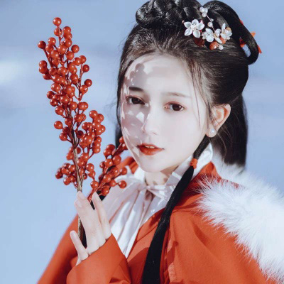 2023微信真人闺蜜古风头像一人一张(共20张)