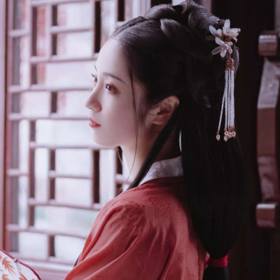 2023微信真人闺蜜古风头像一人一张(共20张)