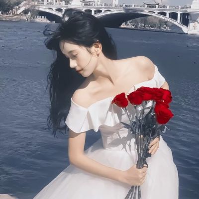 2023小仙女最爱的好看的女头(优选40张)
