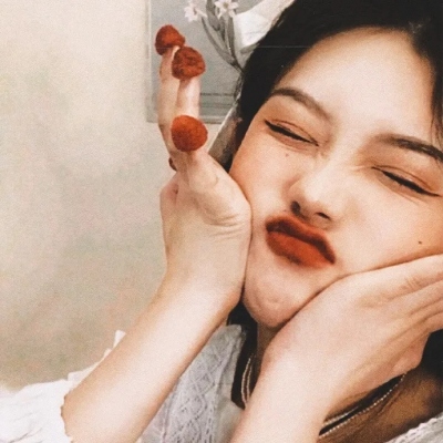 高清漂亮的卖萌俏皮女生头像图片(40张)