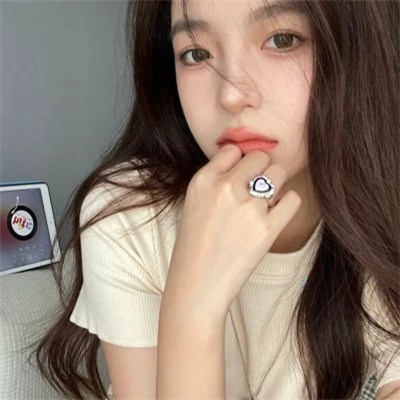 2023新风格好点的女头(优选40张)