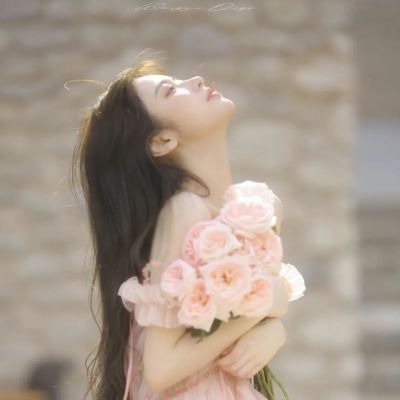 高清好看的真人女头图片(38张)