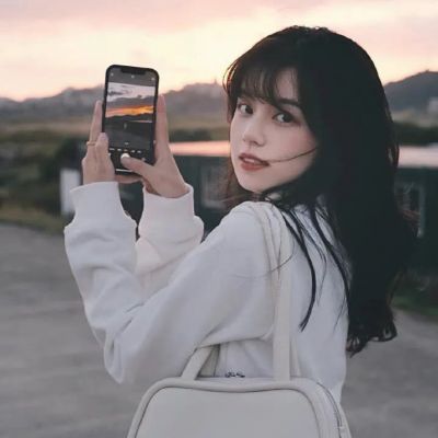 高清好看的真人女头图片(38张)