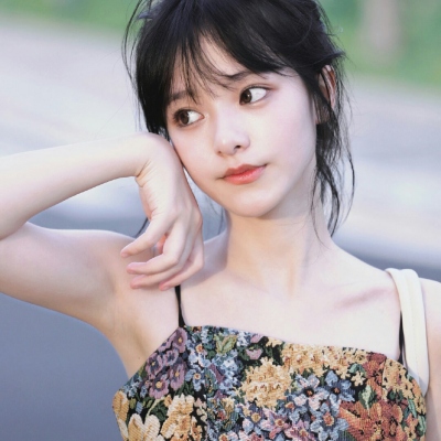 高清好看的真人女头图片(38张)