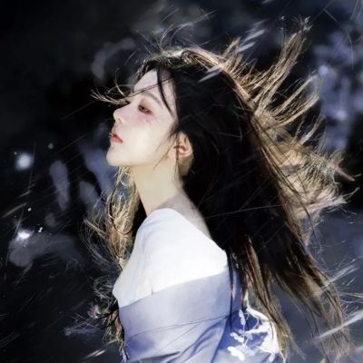 高清好看的真人女头图片(38张)