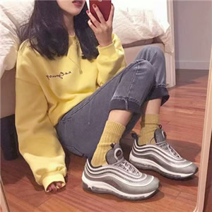 对镜自拍不露脸女生头像大全(共37张)