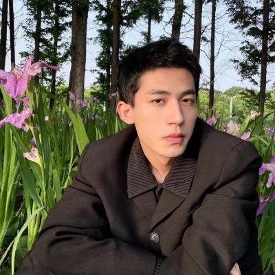 花样美男帅气头像高清图片(精选20张)